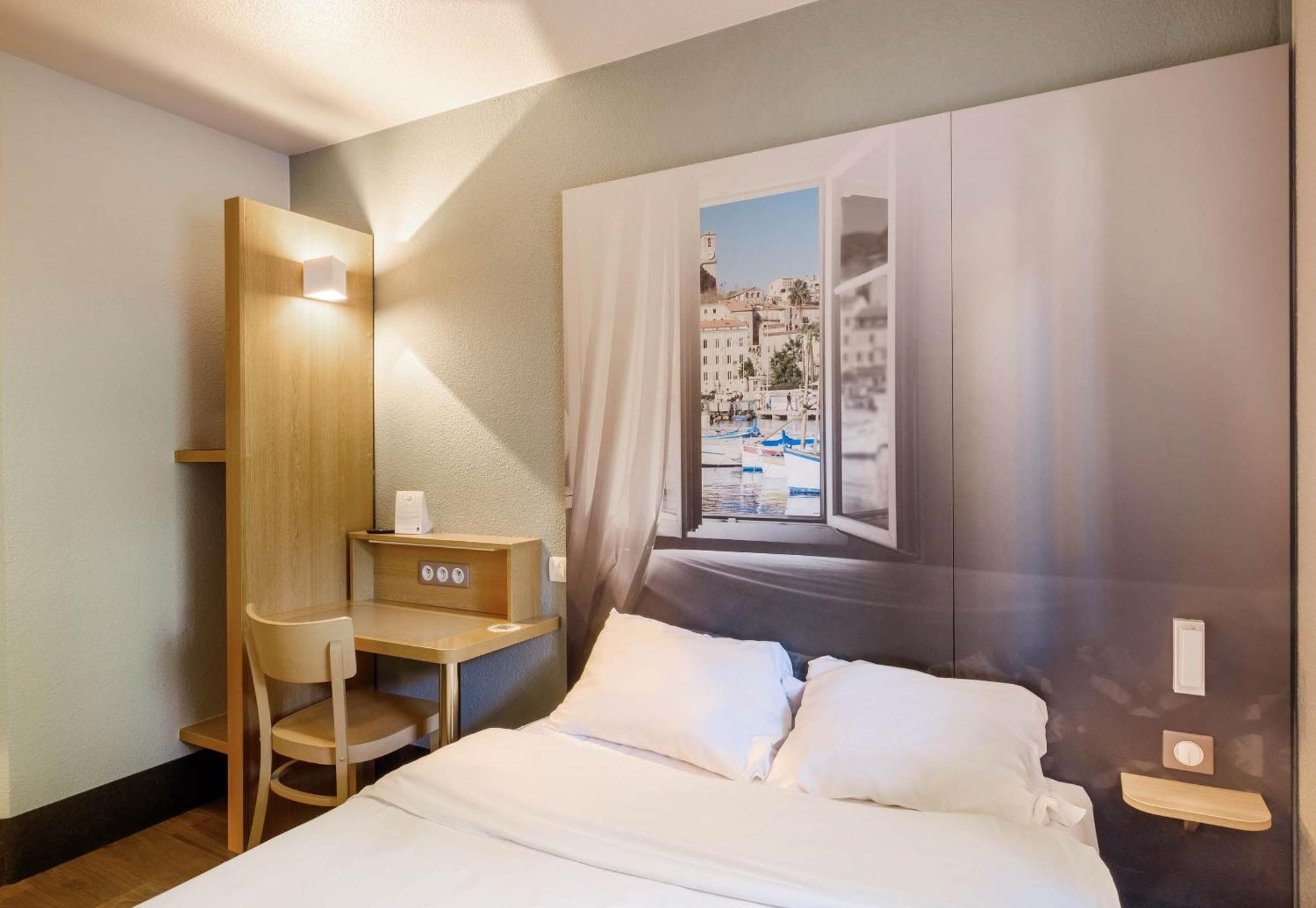 B&B Hotel Villeneuve Loubet Plage Экстерьер фото