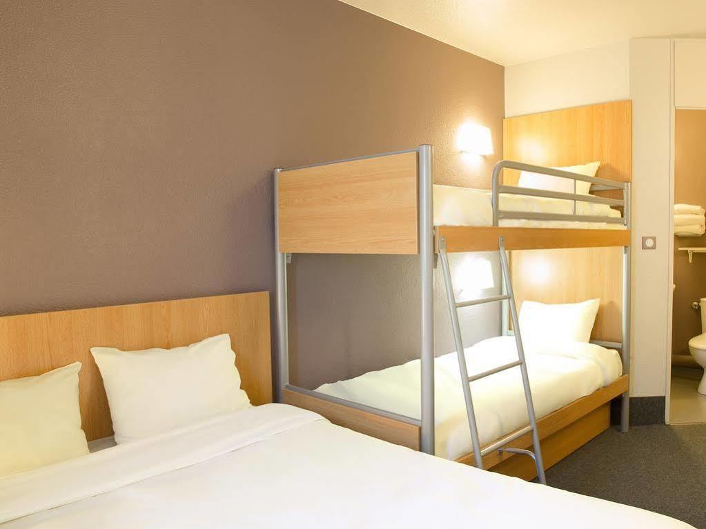 B&B Hotel Villeneuve Loubet Plage Экстерьер фото